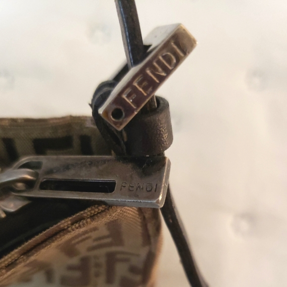 Fendi pochette - Picture 6 of 10